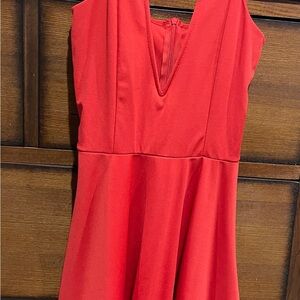 Elegant Red Sleeveless Dress